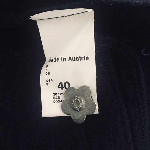 GIESSWEIN Blue Boiled Wool Woman Child Applique Flower Buttons Jacket W's 40 - Picture 6 of 7